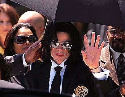 Enchanted By Own Innocence, Michael Jackson Molests Self