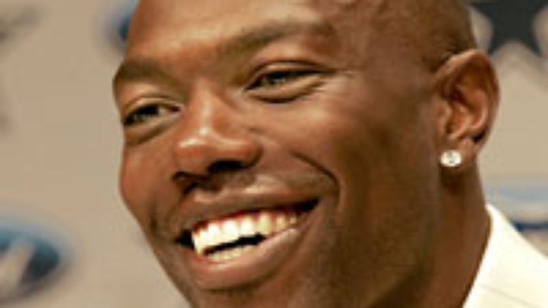 Terrell Owens Calls Dallas 'A Good Place To Spend The Summer'