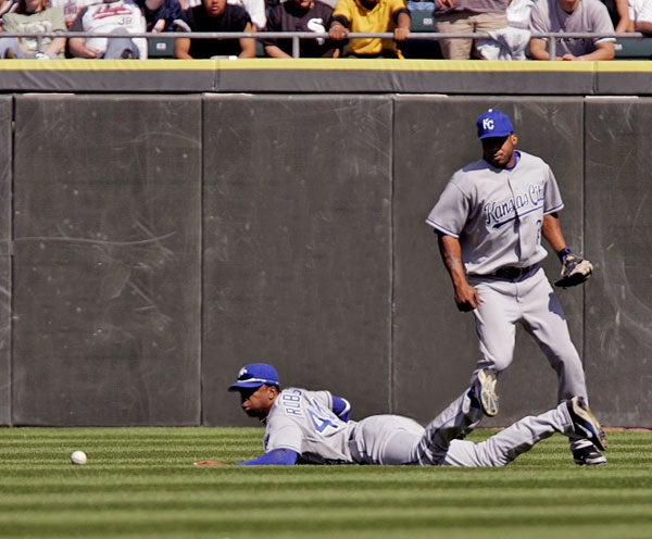 Royals Hire Tom Emanski To Teach Them Fundamentals Of Baseball