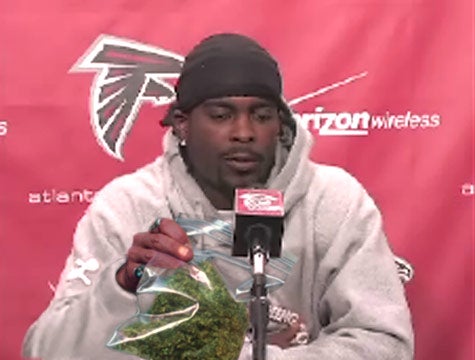 Michael Vick: 'That Wasn't Marijuana, This Is Marijuana'