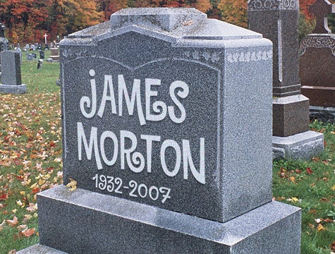 Wrong Font Chosen For Gravestone