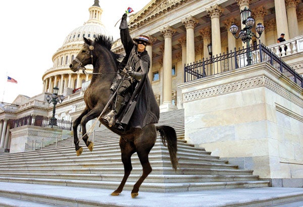 Mysterious Congressman Announces Dark Horse Candidacy