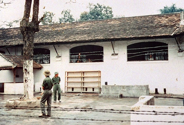 McCain To Send Self Back To Vietnamese POW Camp To Revitalize Campaign