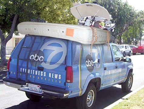 News Van Driver Sick Of Helping Anchors Move