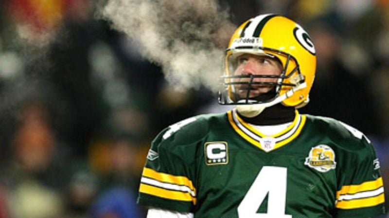 Brett Favre Still Taking Post-Game Shower