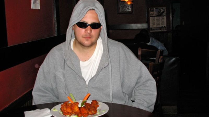 Once-Great Competitive Eater Reduced To Hustling At 10-Cent Wing Nights