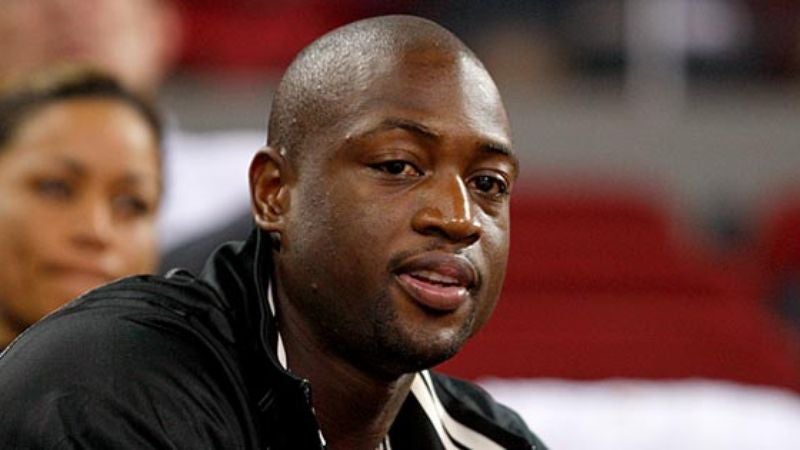 Report: Dwyane Wade Left Cell-Phone Charger In China