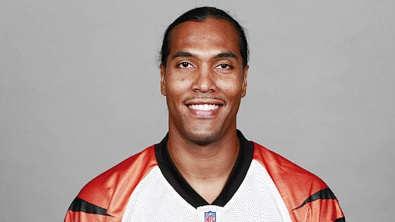 T.J. Houshmandzadeh Enjoys Ordering "The Houshmandzadeh" Just To See What Waiter Brings