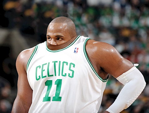 Startled Glen Davis Retracts Head Into Body