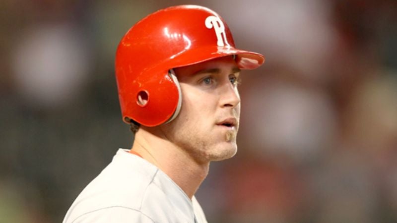 Chase Utley Takes Seventh-Inning Stretch Too Seriously, Report Teammates