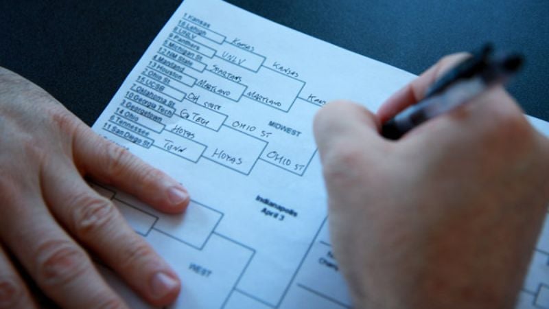 Entire Nation Picks Same Bracket