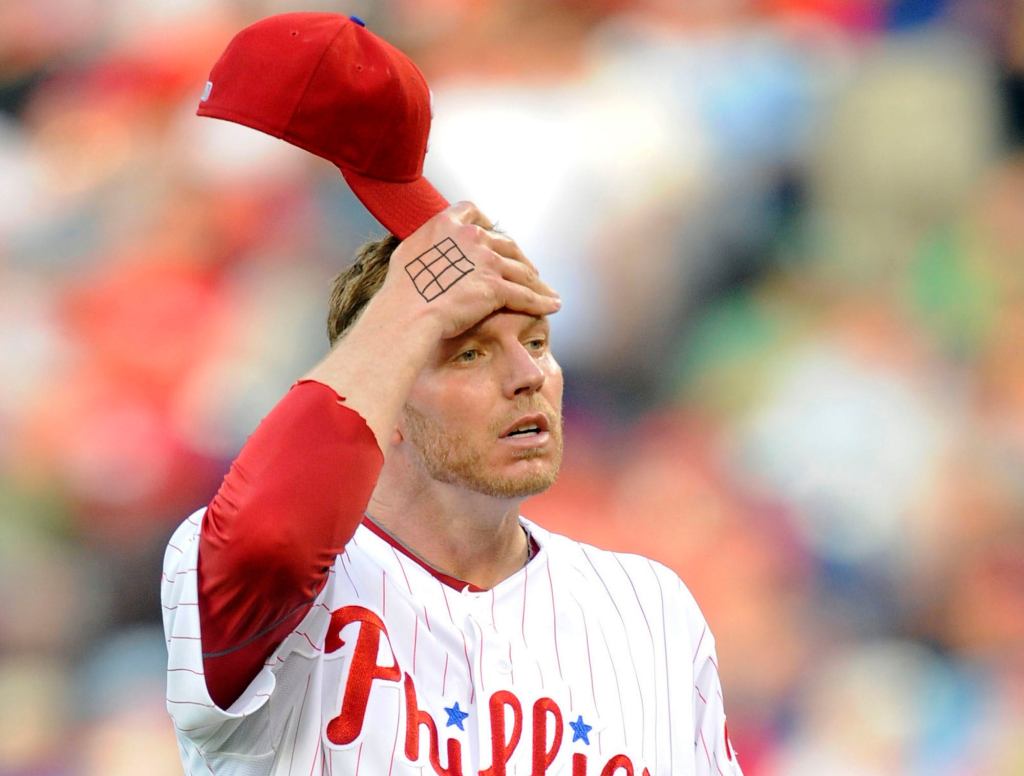 Roy Halladay Draws Strike Zone On Back Of Hand As Reminder