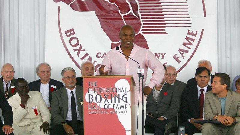 Another Boxing Hall Of Fame Induction Ends With Everyone Punching Each Other