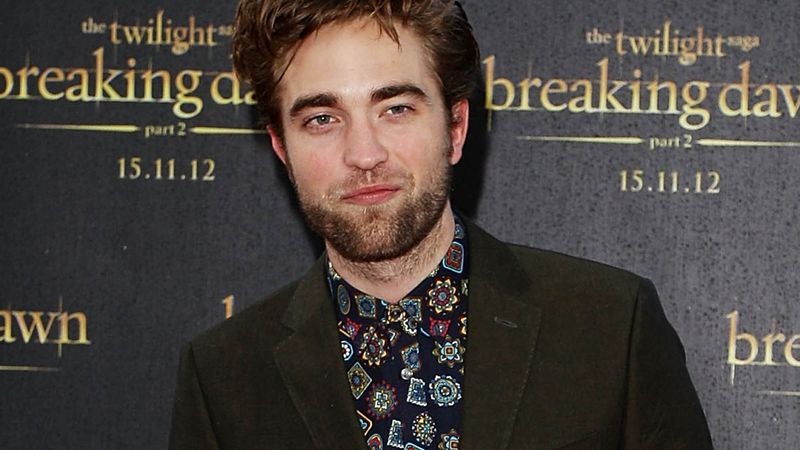 Robert Pattinson Looking Forward To Taking On More Serious Vampire Roles After Conclusion Of 'Twilight' Films