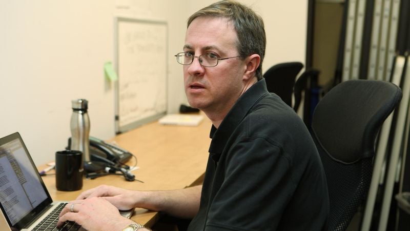 Man Returns To Work After Vacation With Fresh, Reenergized Hatred For Job