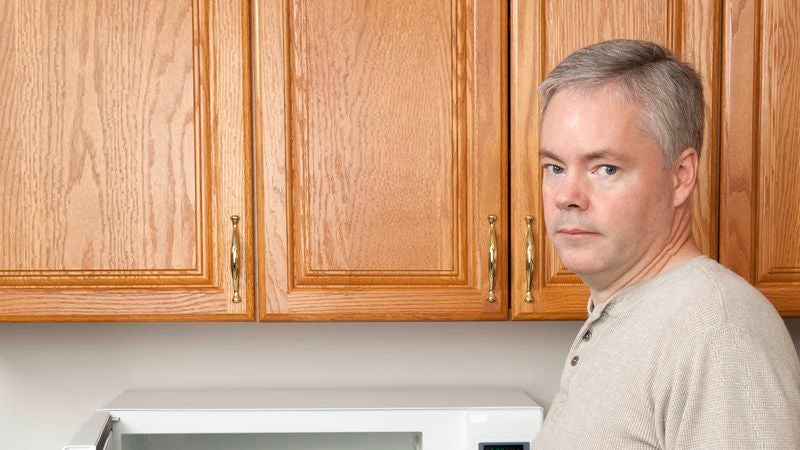 Divorced Father Buys String Cheese To Make Coming To His Place Fun