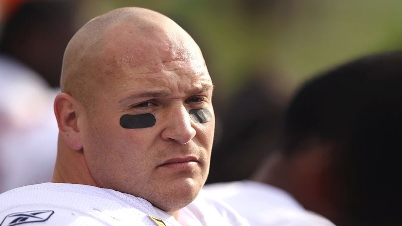 Brian Urlacher Retires With Plenty Of Injuries Left In The Tank