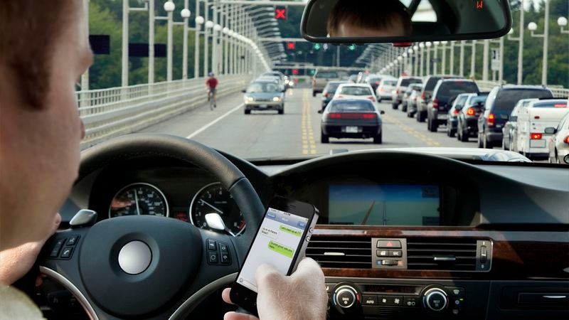 Report: Texting While Driving Okay If You Look Up Every Couple Seconds