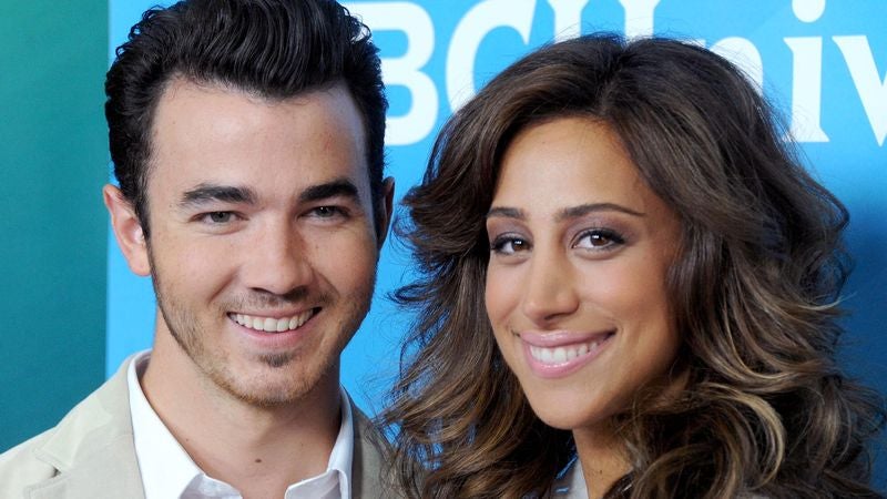 Pregnant Wife Has No Idea Which Jonas Brother She Married