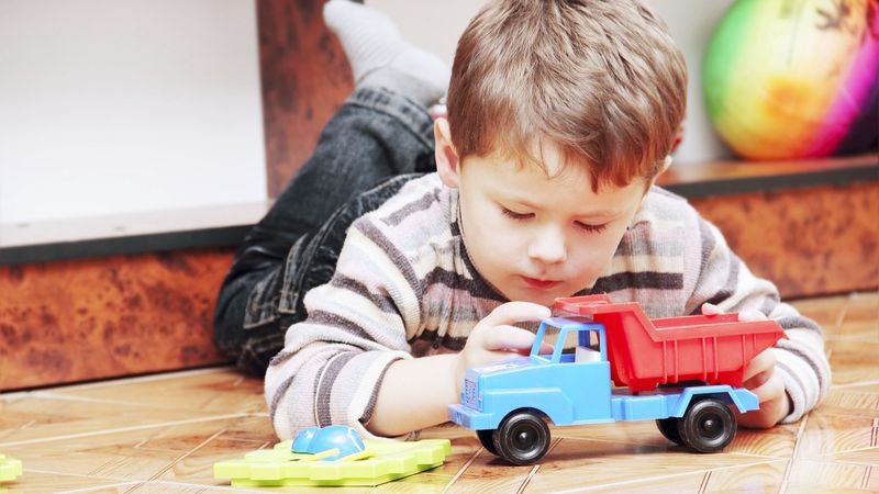 Child Entertained For 5 Minutes By Plastic Toy That Will Take 1,000 Years To Biodegrade