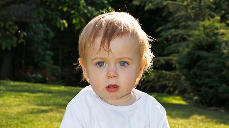 Washed-Up Toddler Can’t Point Out Things Like He Used To