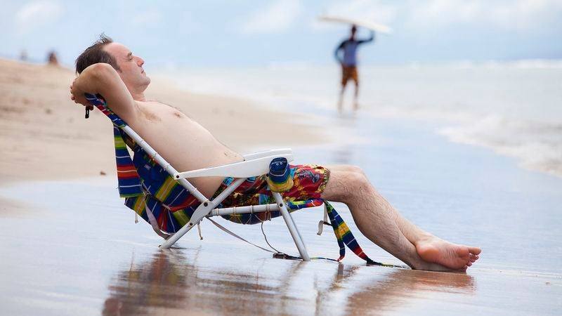 Report: Average American Worker Replaced Within 10 Minutes Of Taking Vacation