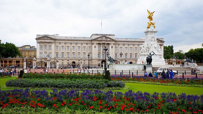 British Empire To Be Reduced To 8 Acres Around Buckingham Palace By 2050