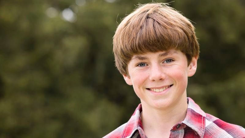 Younger Cousin’s Growth Spurt Throws Off Competitive Balance At Family’s Thanksgiving Touch Football Game