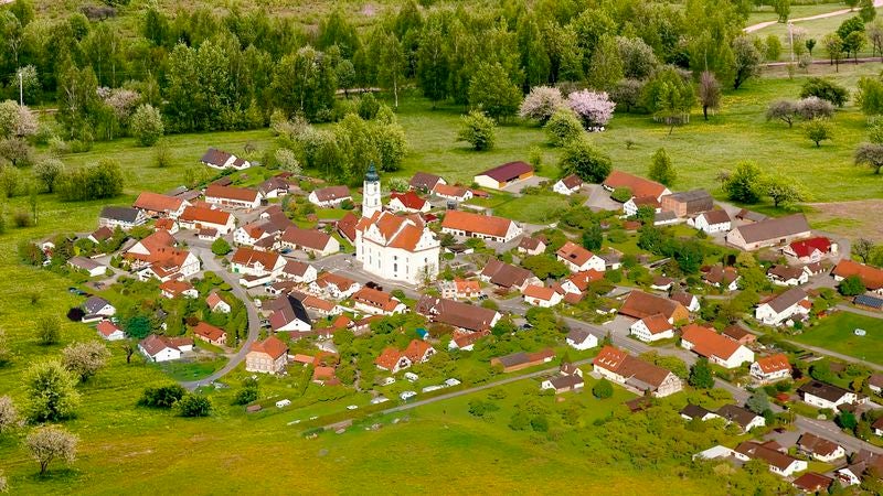 GOP Builds Full-Scale Replica Of Struggling Ohio Town To Train Presidential Hopefuls