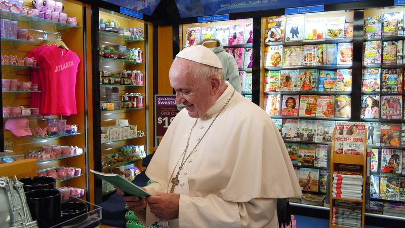 Pope Francis Kills 3 Hours Milling Around Atlanta Airport During Layover To D.C.