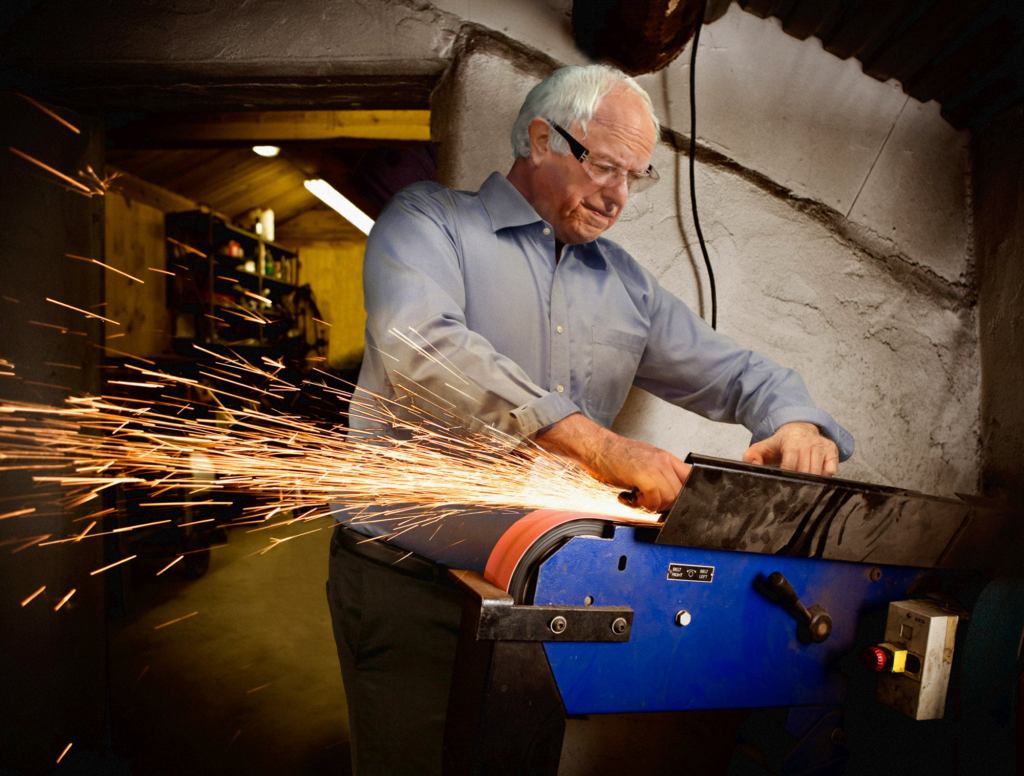 Bernie Sanders Fills In For Factory Worker Unable To Take Time Off To Vote