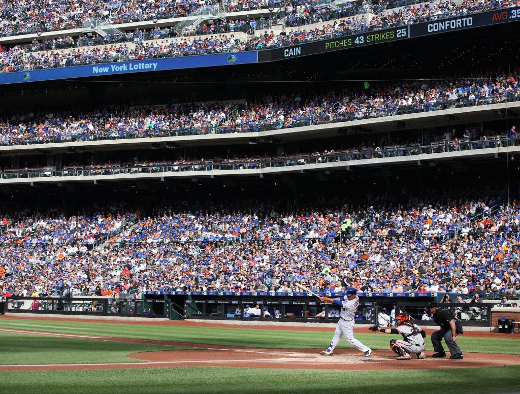 Total Dipshit Fans Think Pop-Up Fly Ball Going To Be Home Run