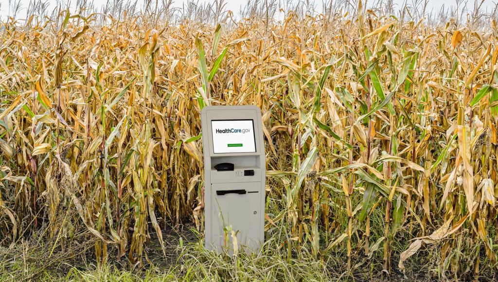 White House Announces Obamacare Exchange Now Only Accessible From Single Kiosk In Remote Iowa Cornfield