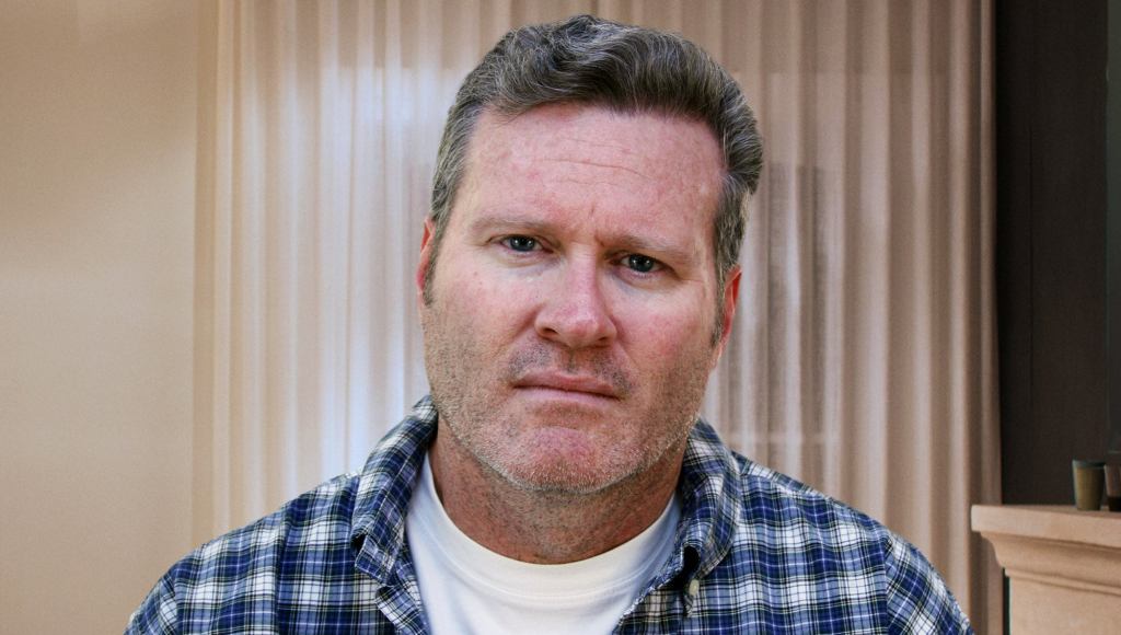 Frustrated Man Can’t Believe He Can Still Hear Construction Worker Hammering His Wife At This Hour