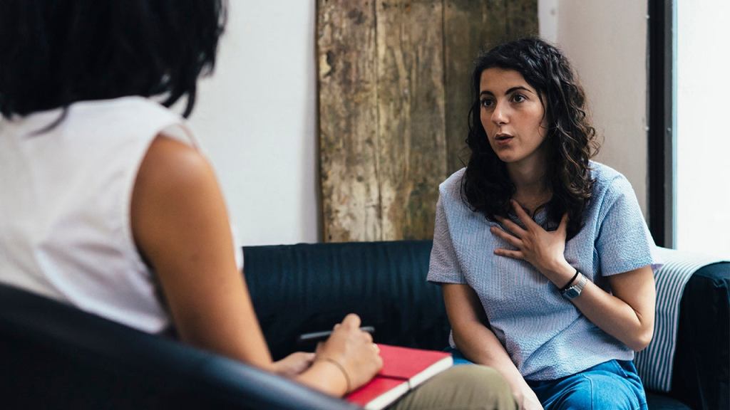 Woman Apologizes To Therapist For Monopolizing Conversation