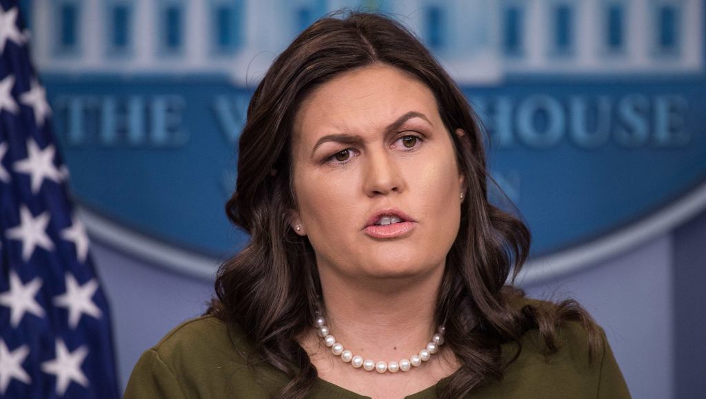 Huckabee Sanders Repeatedly Insists That President’s Footprints Created The Great Lakes