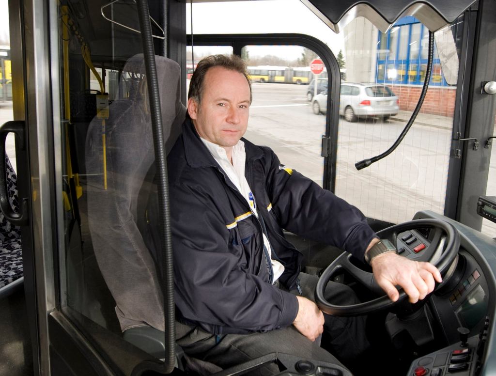 Area Bus Driver Would Prefer Not To Say 'You’re Welcome' For Thousandth Time Today