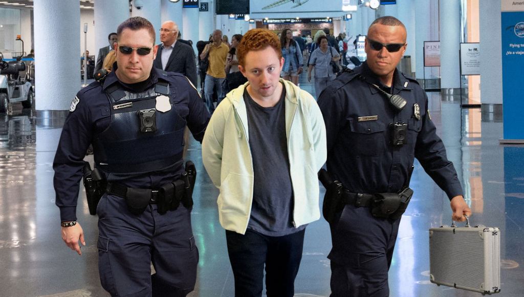 Onion Social CEO Caught By Law Enforcement At Miami Airport With $800,000 In Cash