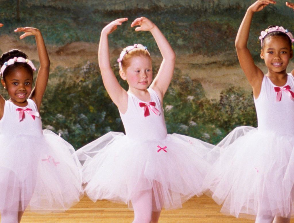 Child Who Soiled Self During Dance Performance Apparently Just Gonna Tough It Out Up There