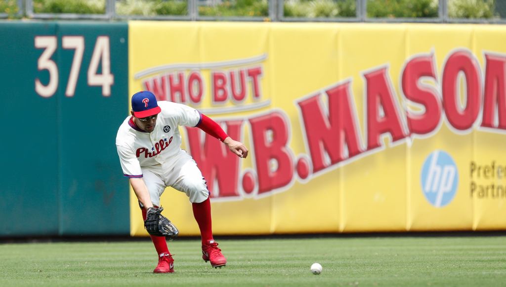 Promotion Offers Fans Free Pizza If Phillies Don't Blow Any Easy Plays In 5th Inning