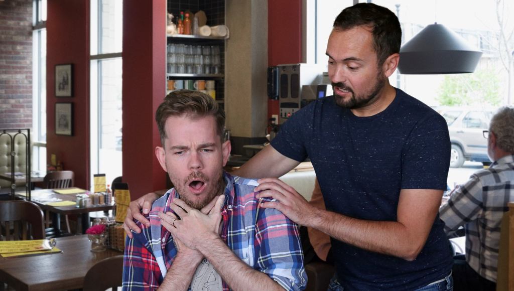 Choking Man Can Already Tell Good Samaritan Has No Fucking Clue What They’re Doing