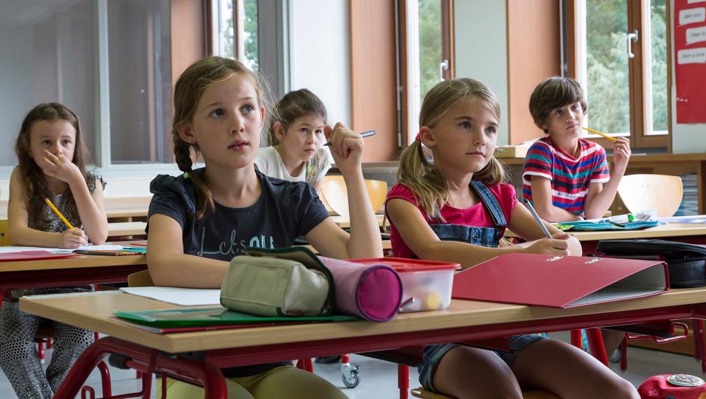 6th-Graders Feel Kind Of Bad After Seeing How Easy It Was To Make Young Teacher Cry