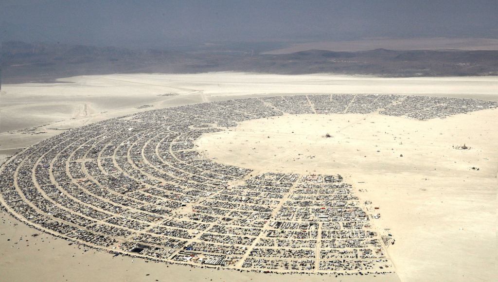 70,000 Burning Man Attendees Die Of Dehydration After Thinking Someone Else Was Bringing The Water