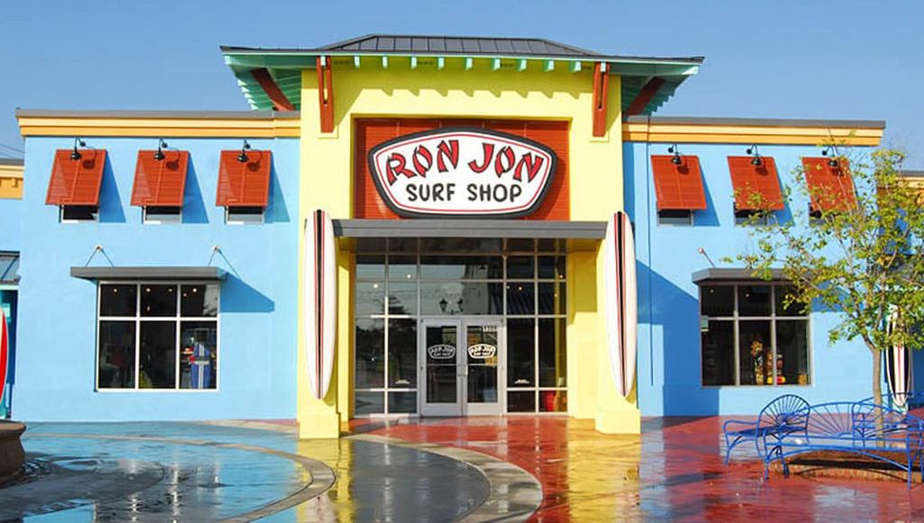 Myrtle Beach Resident Refuses To Evacuate From Family’s Ancestral Ron Jon Surf Shop