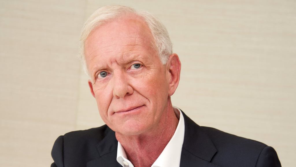 Sully Sullenberger Realizes It Too Late Now To Let Everyone Know Plane Did All That Stuff On Autopilot