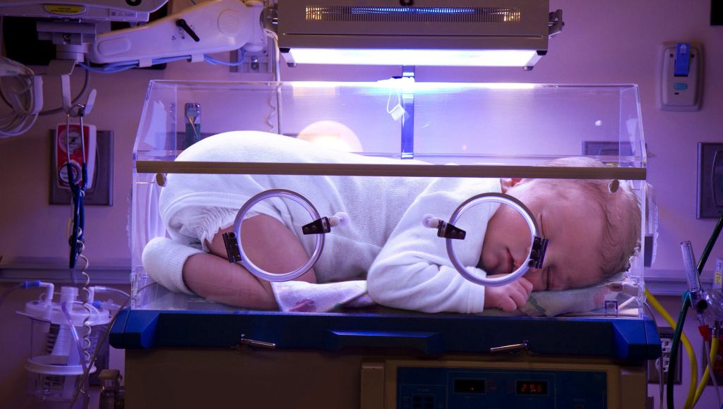 Horrified Nurses Discover 40-Pound Baby After Accidentally Leaving It In Incubator Over Weekend