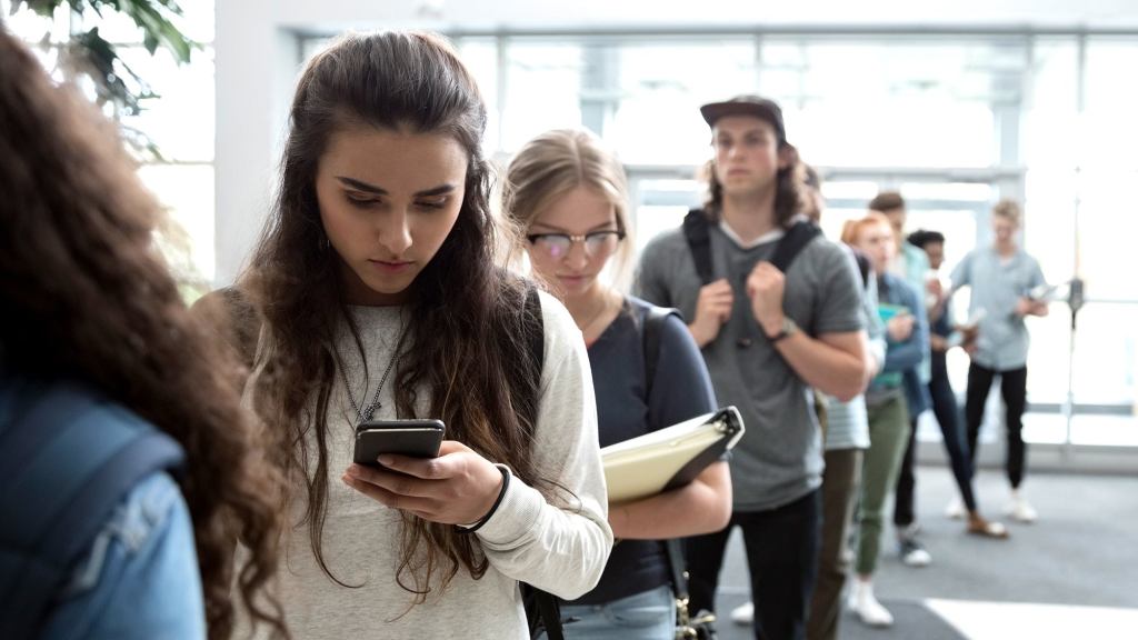 Report: Average American Spends 25% Of Life Waiting In Line At Cell Phone Store