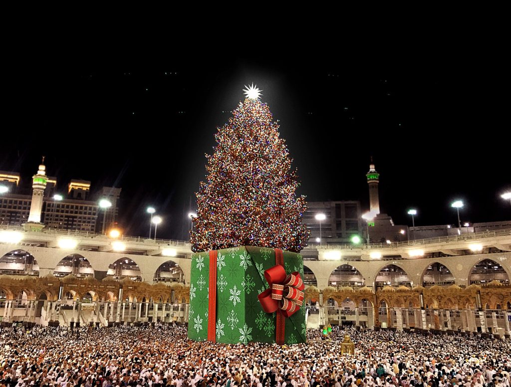 Great Mosque Of Mecca Hosts Annual Christmas Tree Lighting