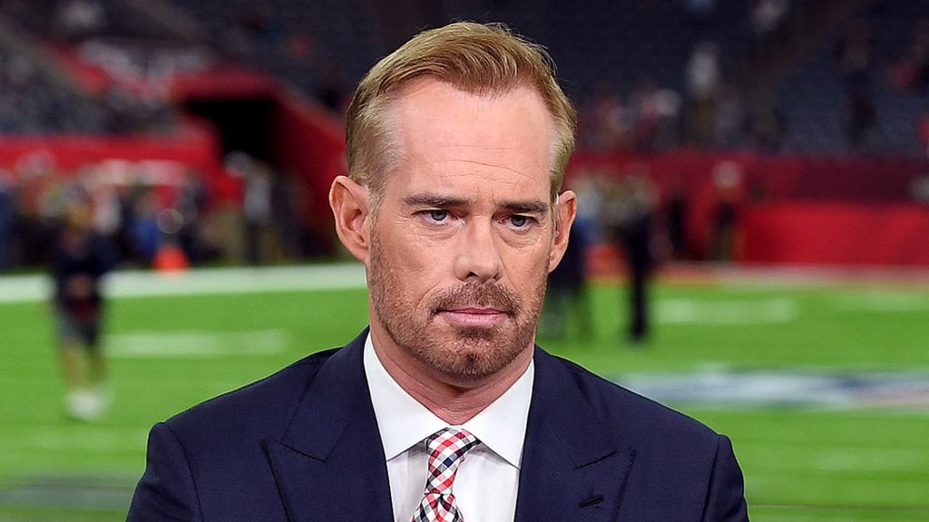 Joe Buck Tears Rotator Cuff After Awkward Throw Down To Sideline