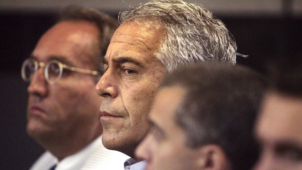 Jeffrey Epstein Offers Court $32 Million Child Pornography Collection As Bail